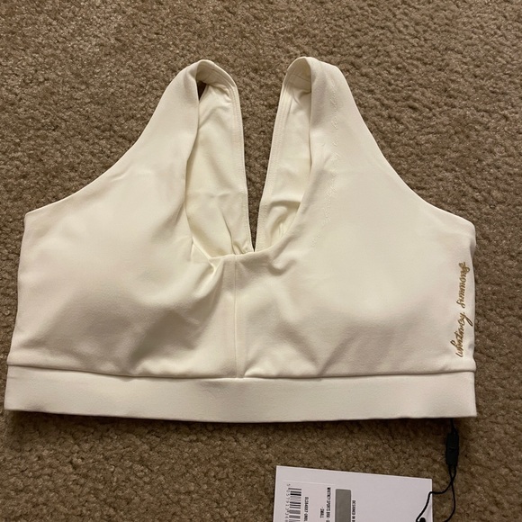 Whitney Simmons Gymshark - Picture 3 of 7